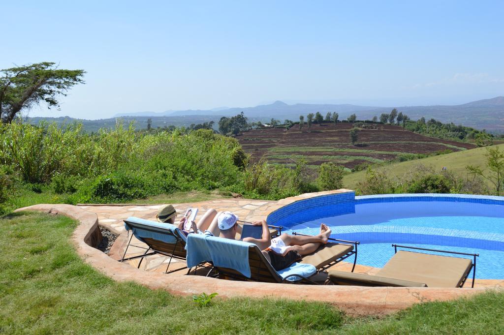 Rhotia Valley Tented Lodge And Children'S Home 卡拉图 外观 照片